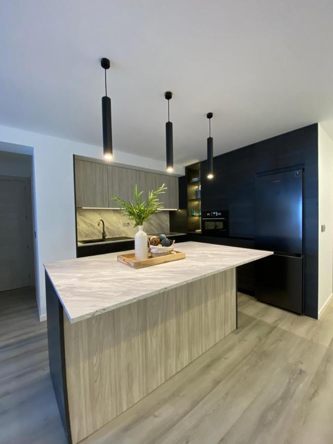 Precioso Apartamento A Estrenar En Centro De Nerja Exteriör bild